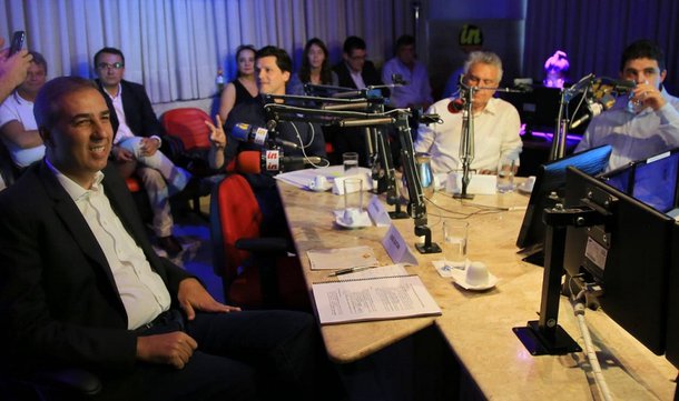 Debate Interativa: Eliton é o mais propositivo e Daniel encurrala Caiado