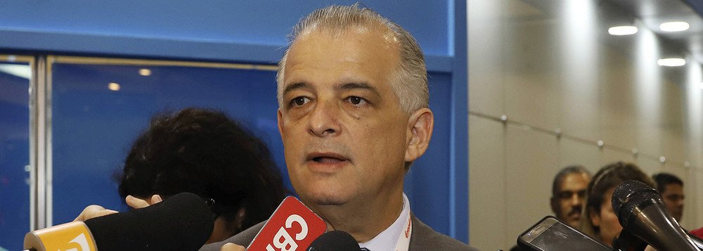 TRE-SP manda excluir postagens de Márcio França