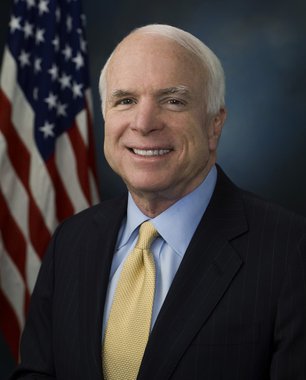 Morre nos EUA o senador republicano John McCain 