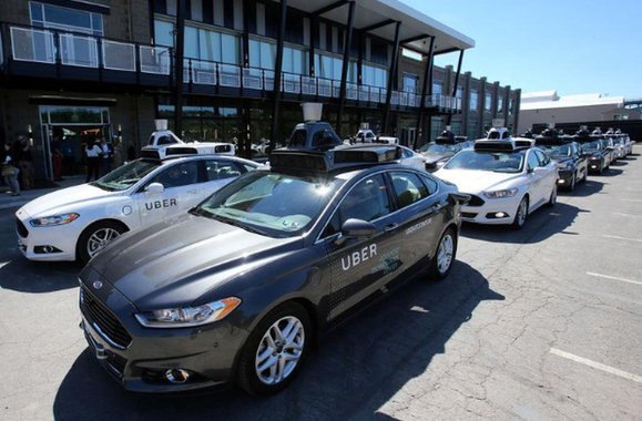 Toyota investirá US$ 500 milhões no Uber para desenvolver carros autônomos