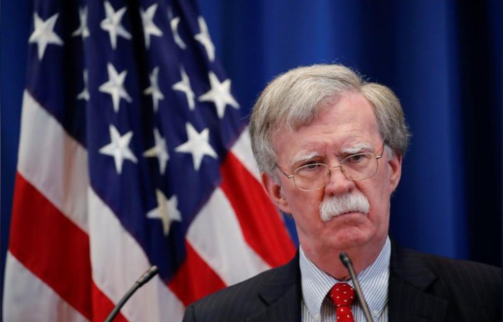 Bolton diz que advertiu Rússia contra interferência nas eleições deste ano nos EUA