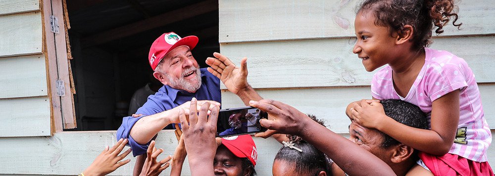 Justiça proíbe ato pró-Lula durante evento contra corrupção na Bahia