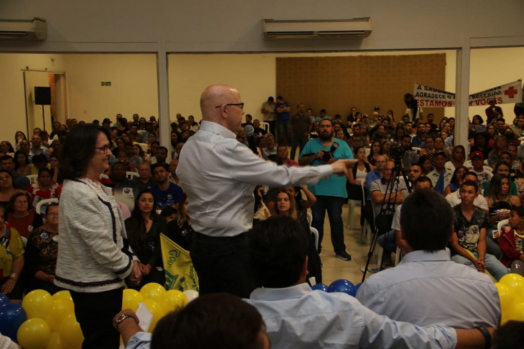 “Vou colocar os bandidos para trabalhar nas cadeias”, diz Demóstenes