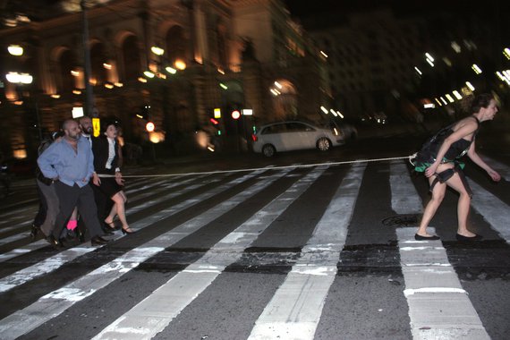 Trajetória do Teatro da Vertigem é lançada em livro 