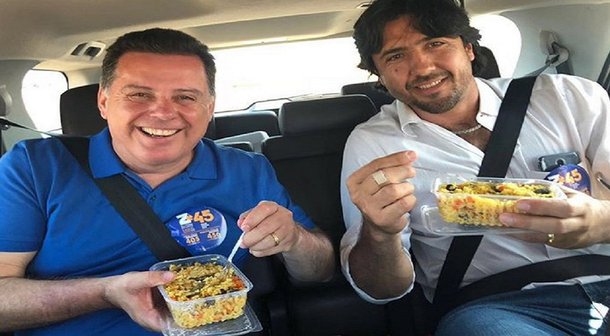 Postagem de Marconi comendo marmita faz sucesso nas redes