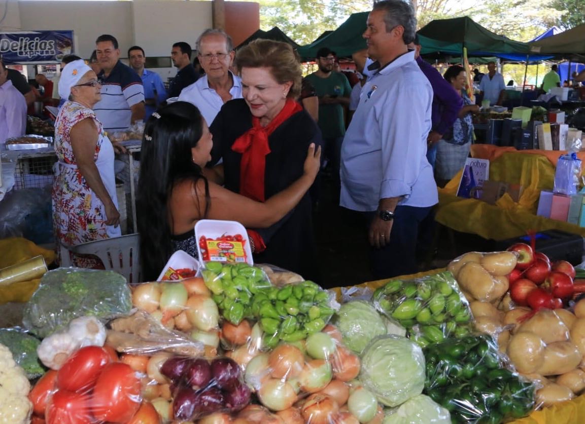 Lúcia visita 8 cidades do Oeste goiano no 3º dia da carreata