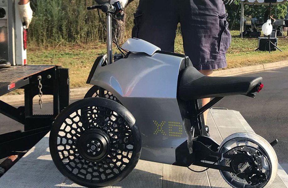 Estudantes da USP criam veículo portátil tech para público idoso