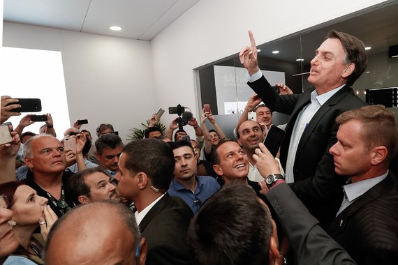 Bolsonaro: Folha é '100% fake news'