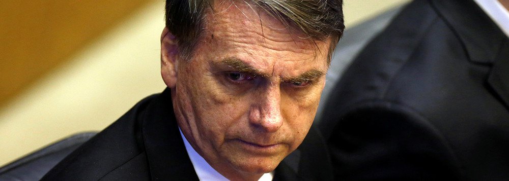 Bolsonaro prepara o auto golpe