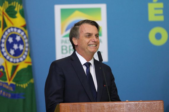 Bolsonaro é uma lançadeira