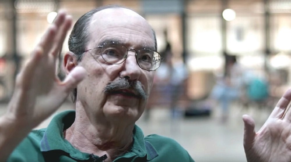 Paulo Arantes: 'depois dos cortes, virá a privatização do ensino'