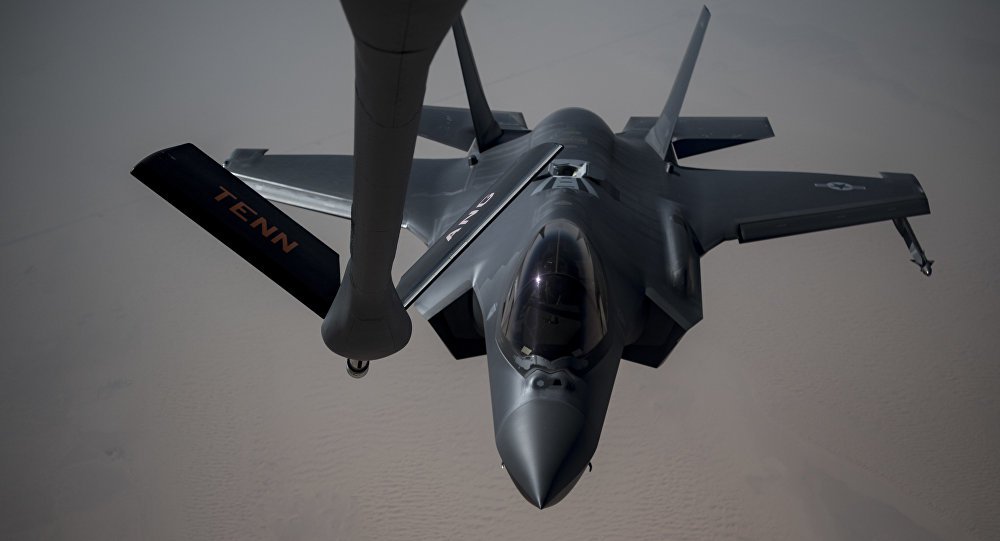 Estados Unidos enviam aviões de guerra a base militar na Europa