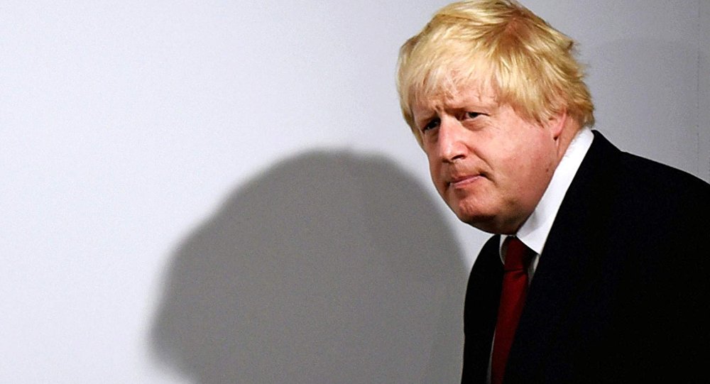 Candidato a primeiro-ministro britânico será julgado por uso de Fake News