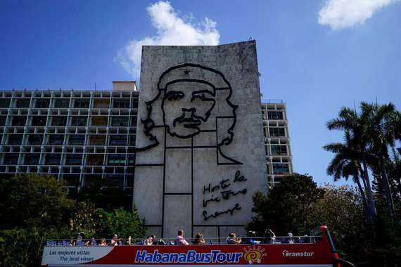 Cuba autoriza redes privadas de conexão à internet