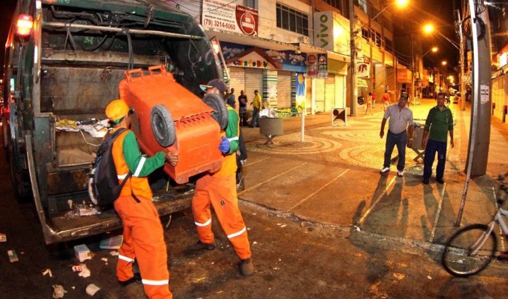 Aracaju ficará sem coleta de lixo pela 4ª vez em menos de 90 dias