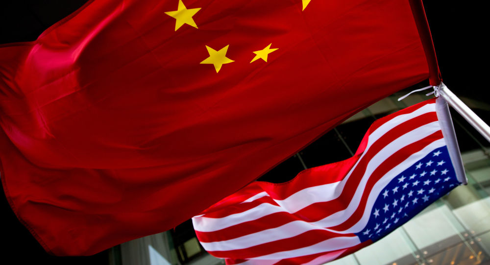 China diz que EUA praticam 'terrorismo econômico' na guerra comercial
