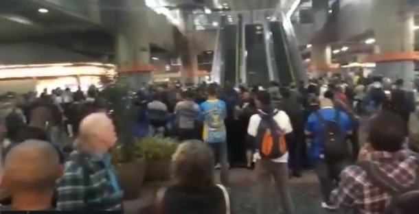 Metrô tem várias estações fechadas em São Paulo 