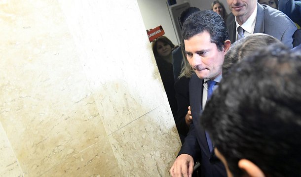 Moro não tem provas contra Lula; Lula tem provas contra Moro