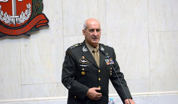 Comandante militar do Sudeste, general Ramos substituirá Santos Cruz