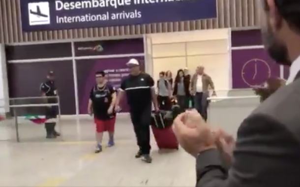 Ministro turismo eua visto aeroporto
