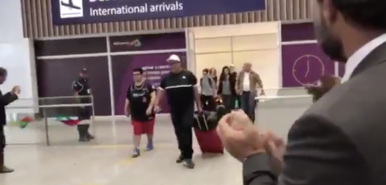 Ministro turismo eua visto aeroporto