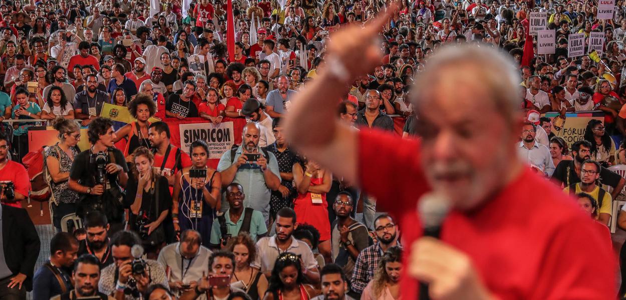 Lula participa de ato em defesa das democracias no FÃ³rum Social Mundial de Salvador. Foto: Ricardo StuckertSalvador (BA), 15/03/0218.