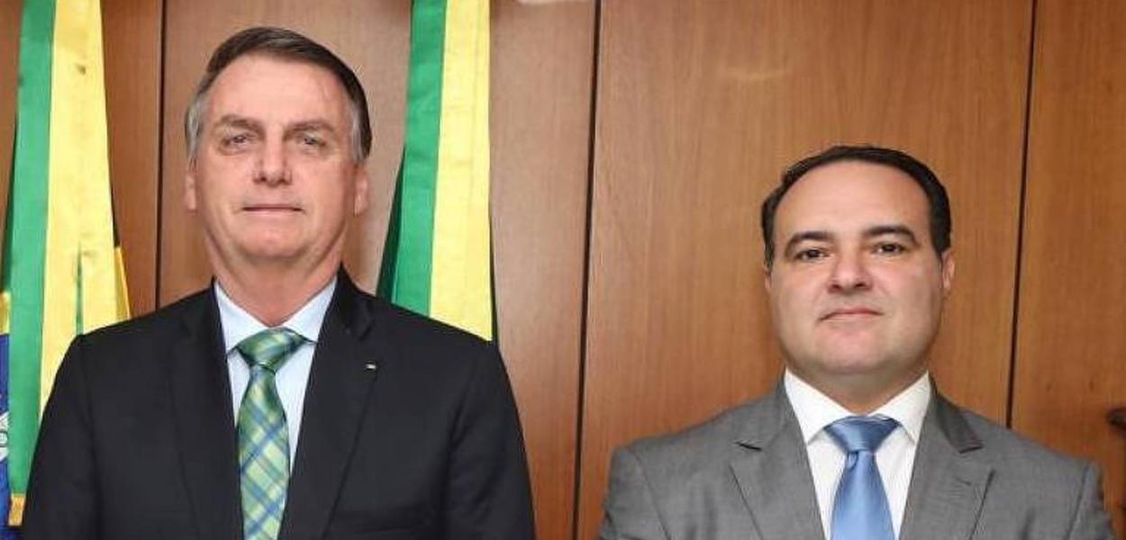 Bolsonaro e o major da PM Jorge Oliveira