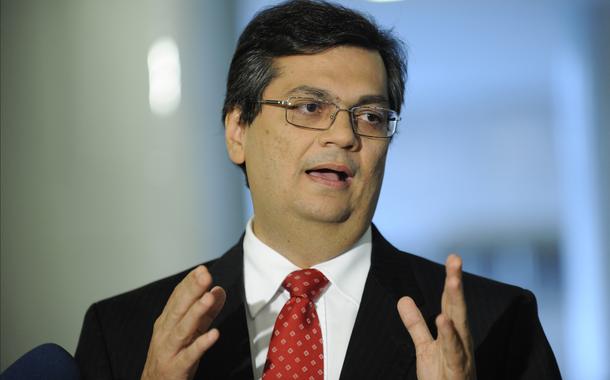 Presidente da Embratur, Flavio Dino, durante entrevista no PalÃ¡cio do Planalto sobre a reduÃ§Ã£o dos preÃ§os dos hotÃ©is no RJ para o Rio+20