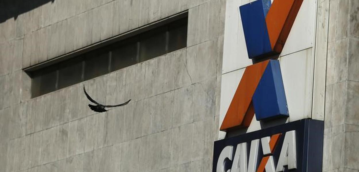 Agência da Caixa Econômica Federal no centro do Rio de Janeiro.