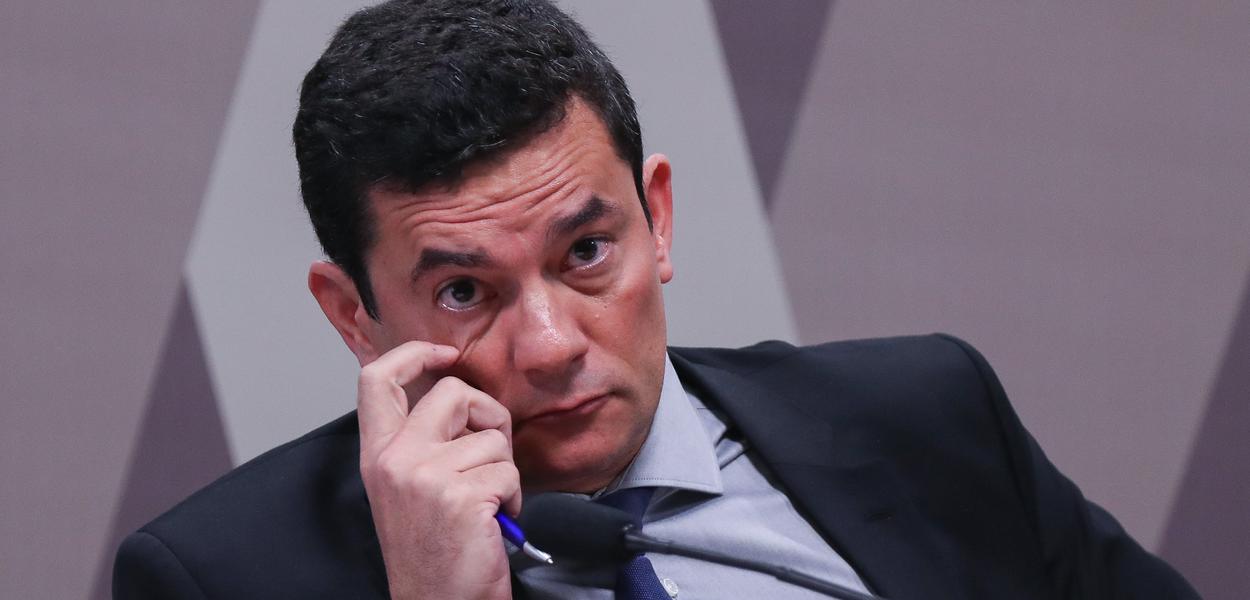 Ministro da Justiça Sergio Moro durante depoimento na CCJ do Senado