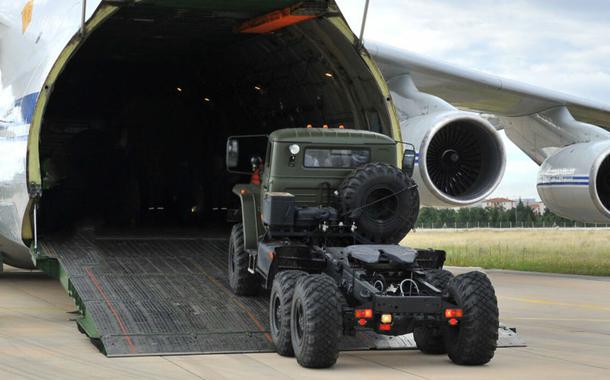 Turquia recebe sistemas da defesa antiaérea russo