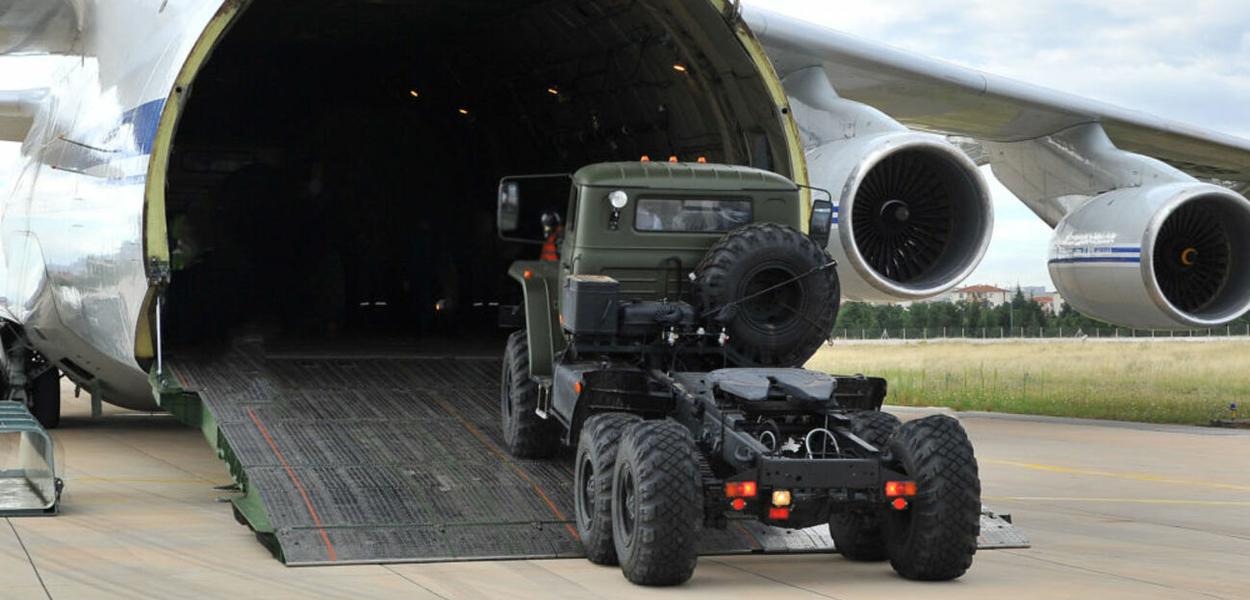 Turquia recebe sistemas da defesa antiaérea russo
