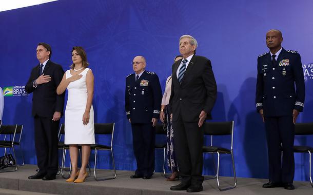 Presidente da República, Jair Bolsonaro durante cerimônia de cumprimentos aos Oficiais-Generais recém- promovidos e Cerimônia de entrega da Medalha da Vitória e da Medalha Militar.