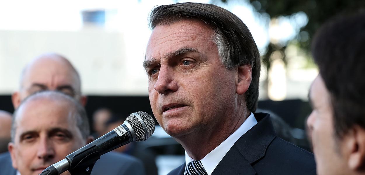 Presidente da República, Jair Bolsonaro, fala com a imprensa.