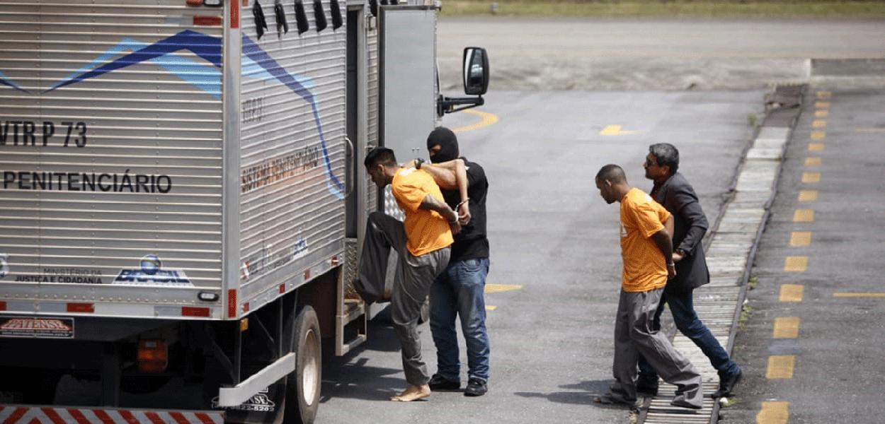 Transferência de presos: suspeitos de liderar massacre vão para outros presídios