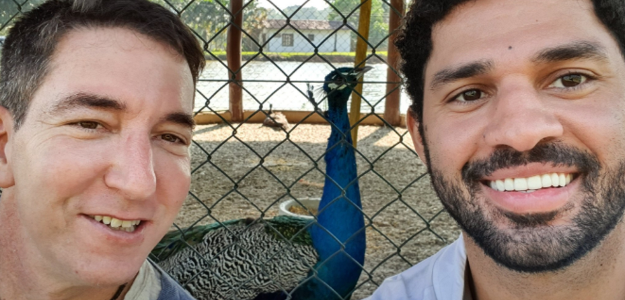 David Miranda e Glenn Greenwald debocham do Pavão Misterioso