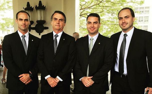 Eduardo, Jair, Flavio e Eduardo Bolsonaro