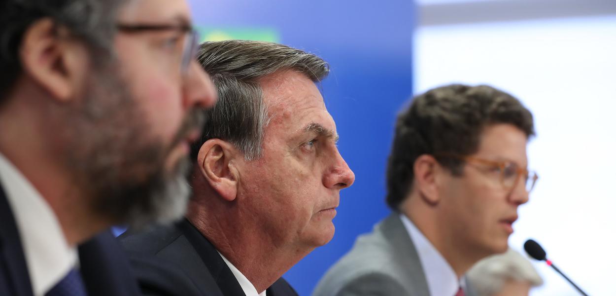 Brasília - Jair Bolsonaro, Ricardo Salles e Ernesto Araújo