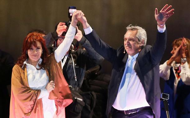 O candidato à presidência da Argentina Alberto Fernández e a ex-presidente Cristina Kirchner, candidata a vice