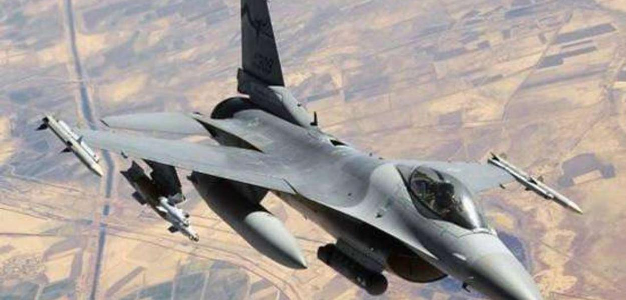 Aviões F16