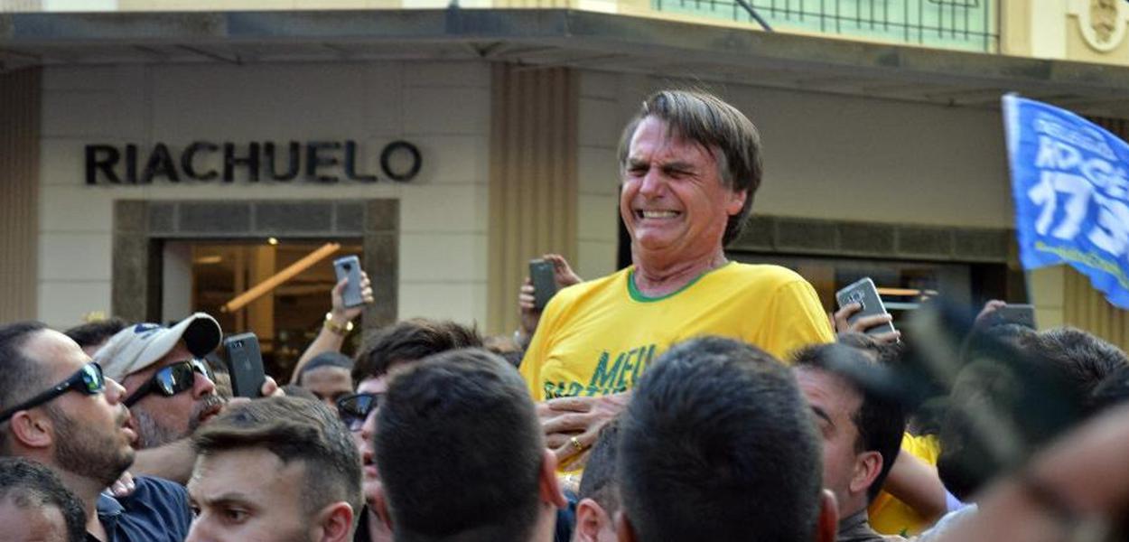Vídeo sobre a 'facada' em Bolsonaro levanta questões sem resposta