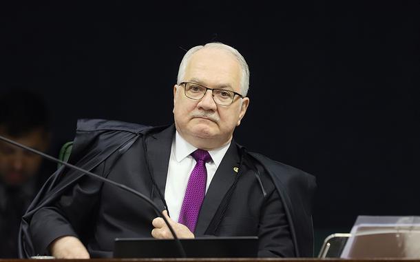 Ministro Edson Fachin durante a sessão da 2ª Turma.