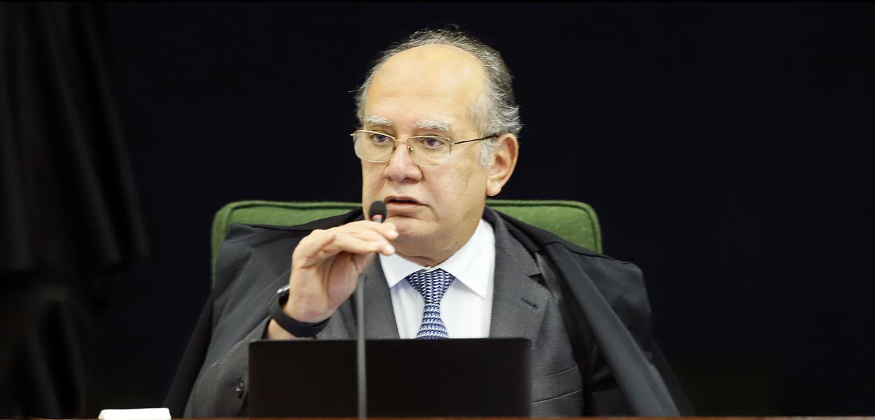 Ministro Gilmar Mendes durante a sessão da 2ª Turma