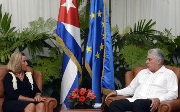 Federica Mogherini e Bruno Rodríguez