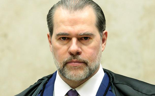 Ministro Dias Toffoli preside sessão plenária do STF.