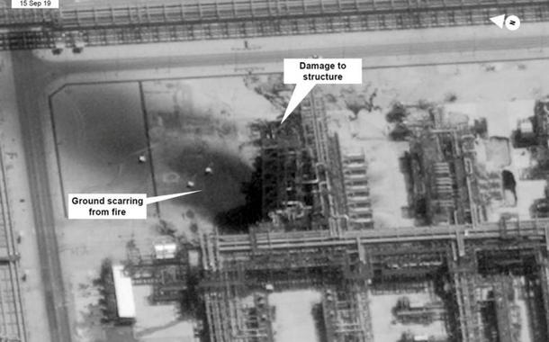 Imagem de satélite mostra danos provocados a instalação de petróleo e gás da Aramco em Khurais