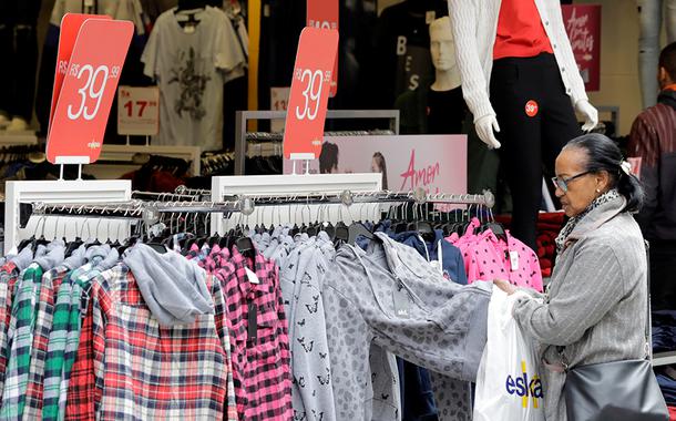 Consumidores brasileiros em São Paulo
