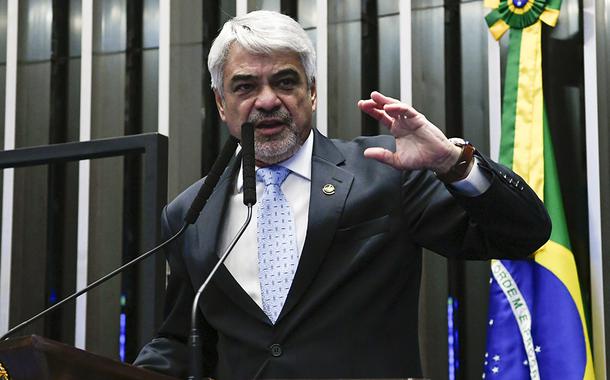 Senador Humberto Costa (PT-PE)