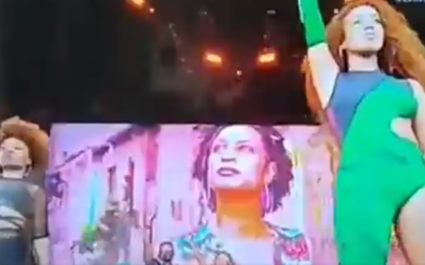 Lellê abre show Rock in Rio com fala de Marielle Franco no telão.