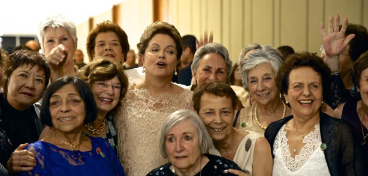 Mulheres que marcaram participação no filme "Torre das Donzelas"
